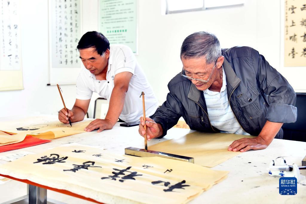 诈金花游戏下载